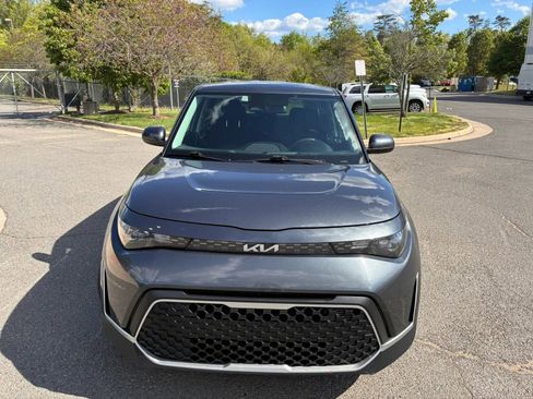 Used 2023 Kia Soul LX w/ Option Group 015 image 12