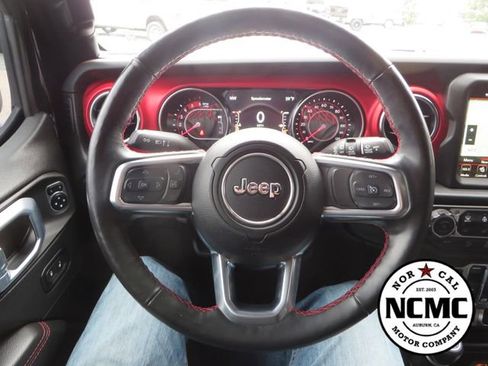Used 2021 Jeep Wrangler Unlimited Rubicon AWD/4WD image 36