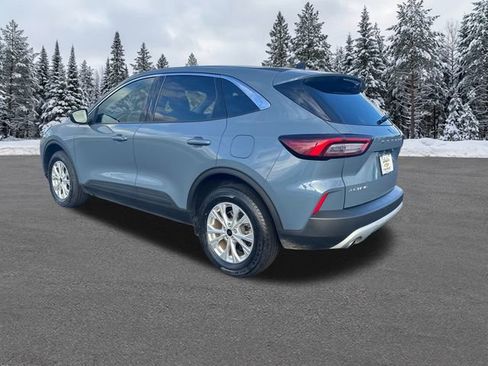 Used 2024 Ford Escape Active image 3