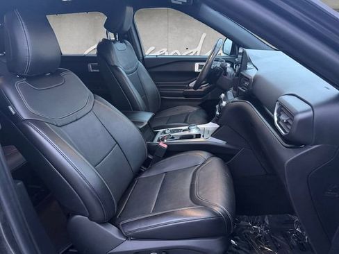 Used 2020 Ford Explorer ST w/ Premium Technology Package image 24