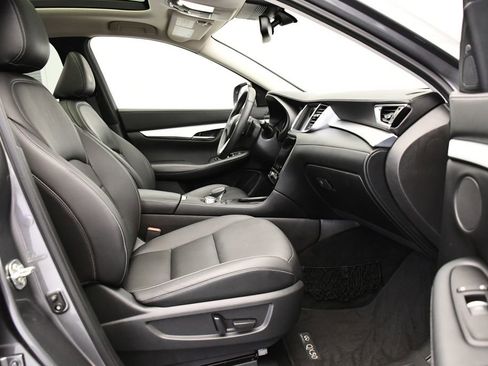 Used 2021 INFINITI QX50 Luxe w/ Cargo Package image 44