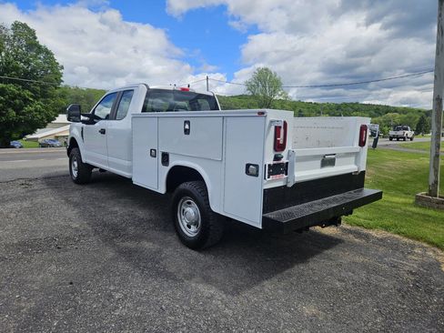 Used 2019 Ford F250 XL w/ Power Equipment Group AWD/4WD image 5