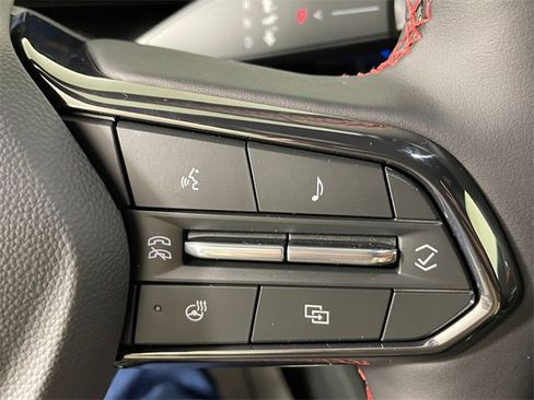 New 2026 Chevrolet Equinox EV RS image 10