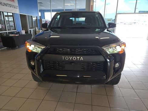 Used 2023 Toyota 4Runner SR5 Premium w/ Moonroof Package AWD/4WD image 3