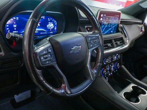 Used 2022 Chevrolet Tahoe RST w/ Luxury Package RWD image 15