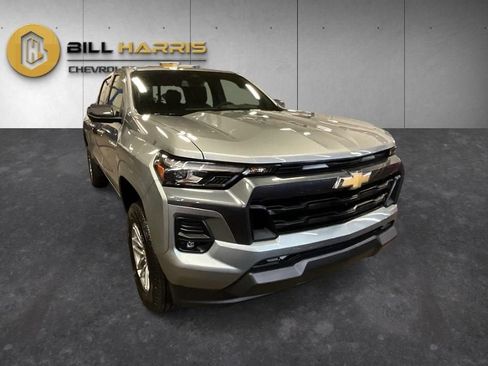 New 2026 Chevrolet Colorado LT w/ LT Convenience Package AWD/4WD image 9