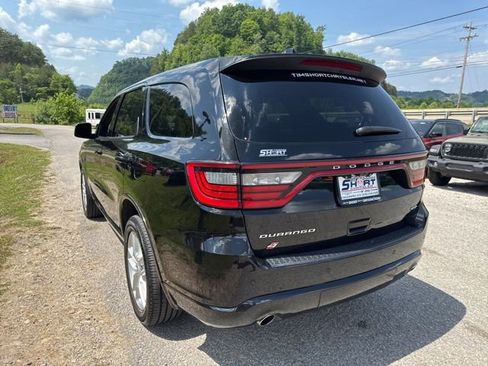 Used 2025 Dodge Durango GT AWD/4WD image 4