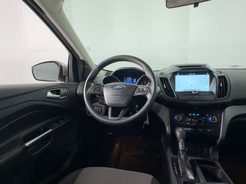 Used 2017 Ford Escape SE w/ Equipment Group 201A image 26