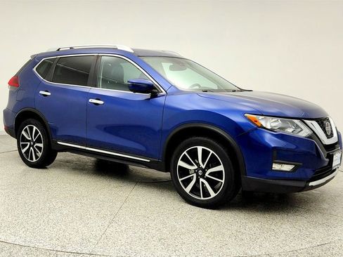 Used 2020 Nissan Rogue SL image 3