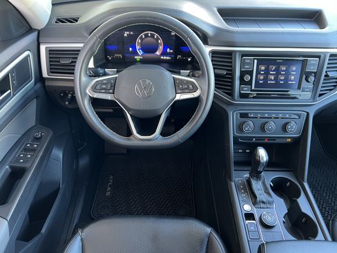 Used 2022 Volkswagen Atlas SE AWD/4WD image 34
