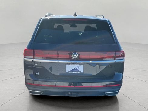 New 2026 Volkswagen Atlas SE image 6