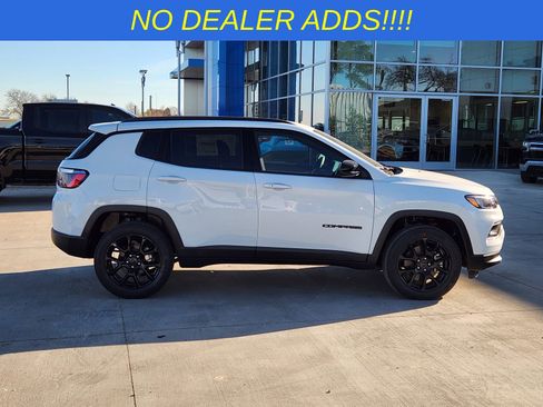 New 2026 Jeep Compass Latitude AWD/4WD image 7