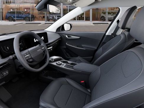 New 2026 Kia EV6 Light RWD image 17