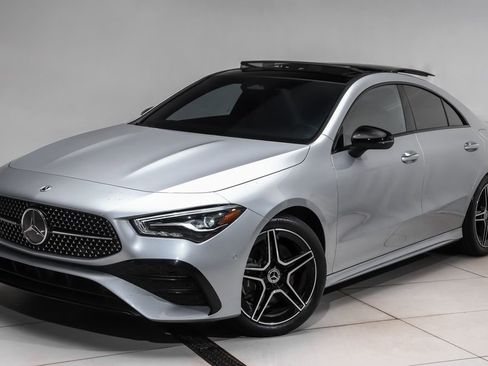 Certified 2025 Mercedes-Benz CLA 250 4MATIC image 1