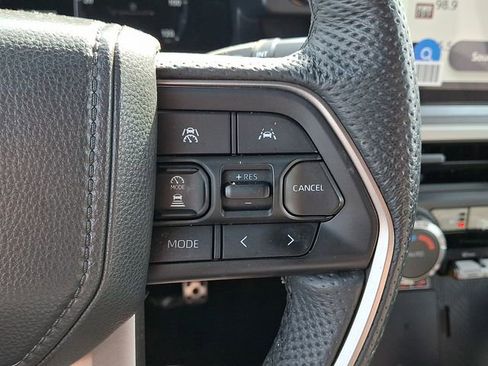 Certified 2025 Toyota Tacoma TRD Sport w/ TRD Sport Upgrade Package image 21