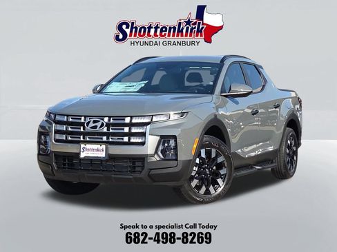 Used 2026 Hyundai Santa Cruz SEL FWD image 1