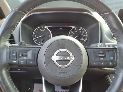 Used 2022 Nissan Rogue SL image 26