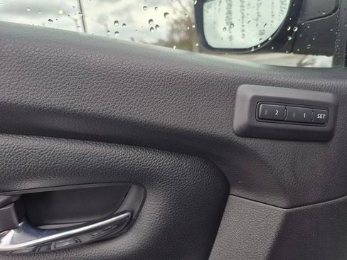 Used 2020 Nissan Titan PRO-4X w/ Pro-4x Convenience Package image 14