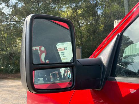 New 2026 RAM 2500 Tradesman w/ Chrome Appearance Group AWD/4WD image 13