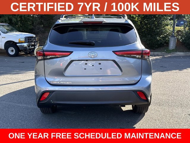 Used 2023 Toyota Highlander XLE FWD image 3
