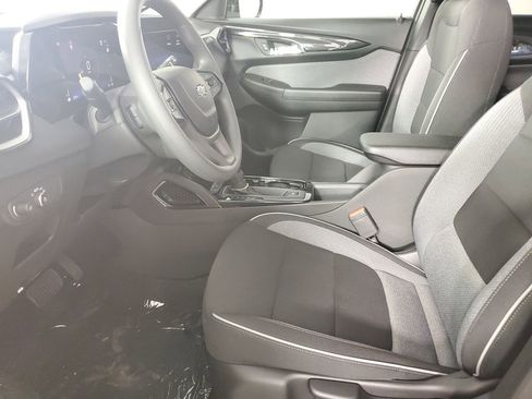 New 2026 Chevrolet TrailBlazer LT w/ Midnight Edition FWD image 11