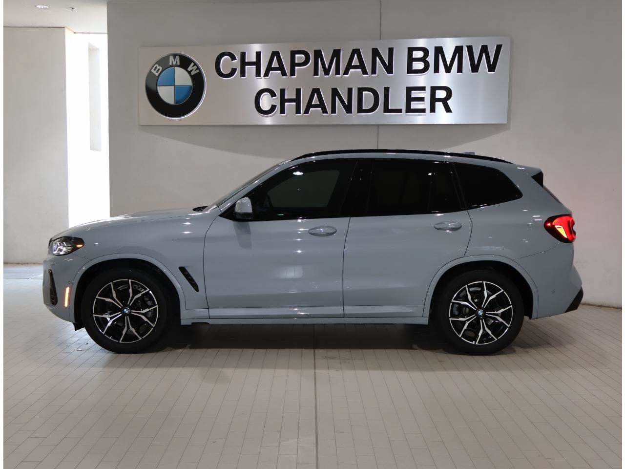 Certified 2024 BMW X3 xDrive30i w/ Premium Package w/ZPA AWD/4WD image 3