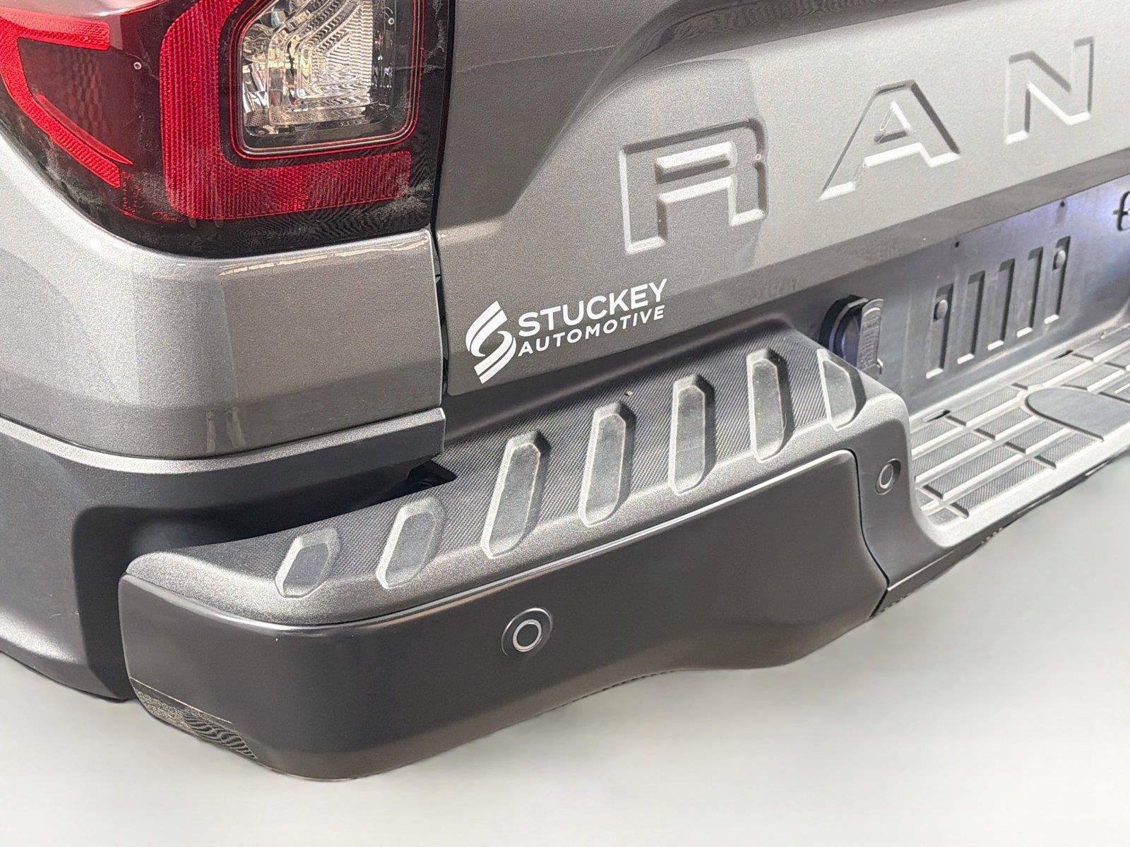 Used 2025 Ford Ranger Lariat w/ FX4 Off-Road Package AWD/4WD image 41