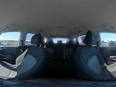 Used 2023 Kia Soul LX w/ Option Group 015 FWD image 40