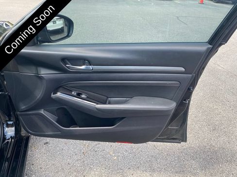 Used 2020 Nissan Altima 2.5 SL FWD image 19