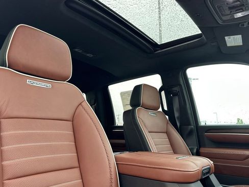 New 2026 GMC Sierra 2500 Denali Ultimate AWD/4WD image 15