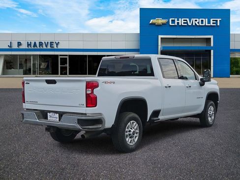 Used 2020 Chevrolet Silverado 2500 LTZ image 4