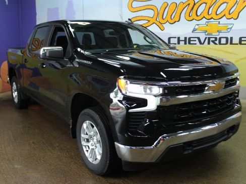 Certified 2023 Chevrolet Silverado 1500 LT AWD/4WD image 4