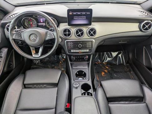 Used 2020 Mercedes-Benz GLA 250 image 16