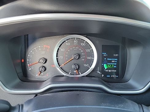 Used 2019 Toyota Corolla SE image 26