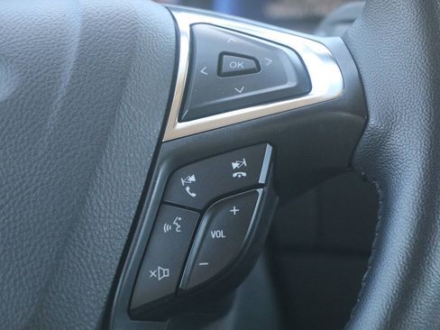 Certified 2024 Ford Edge SEL w/ Convenience Package AWD/4WD image 18