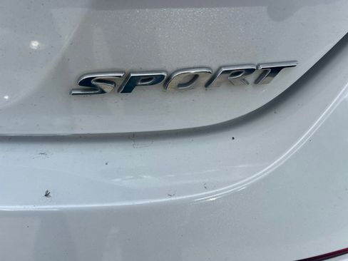 Used 2022 Honda Accord Sport image 13