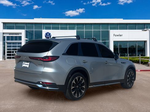 Used 2024 MAZDA CX-90 Plug-In Hybrid w/ Premium Plus AWD/4WD image 5
