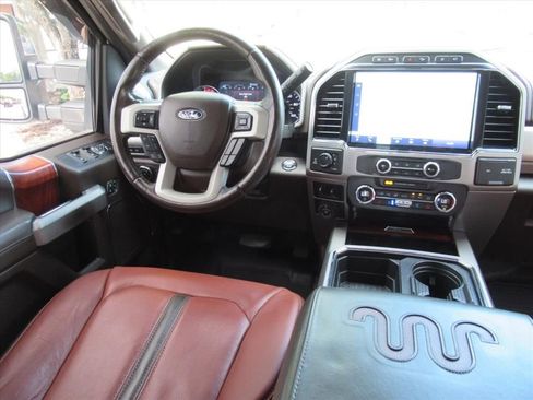 Used 2022 Ford F250 King Ranch w/ King Ranch Ultimate Package AWD/4WD image 14