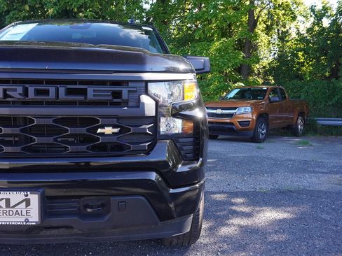 Used 2024 Chevrolet Silverado 1500 Custom AWD/4WD image 11