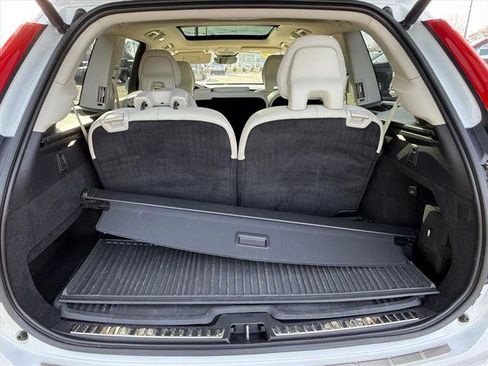 Used 2023 Volvo XC90 B6 Plus w/ Protection Package Premier image 14
