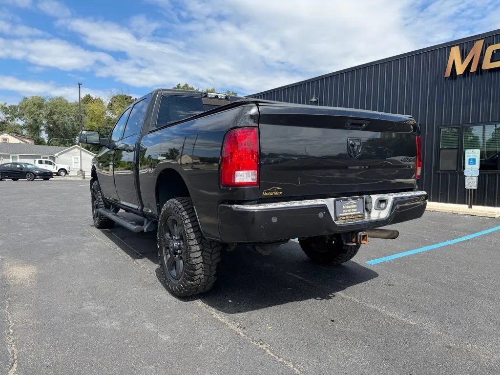 Used 2016 RAM 2500 Big Horn w/ Black Appearance Group AWD/4WD image 2