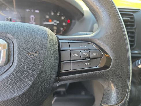 Used 2023 RAM ProMaster 2500 FWD image 15