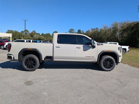 New 2026 GMC Sierra 3500 AT4 w/ AT4 Premium Plus Package image 3