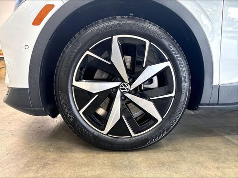 Used 2023 Volkswagen ID.4 Pro S RWD image 35