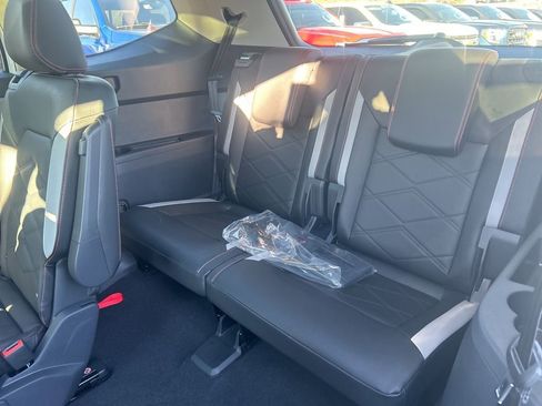 New 2026 Volkswagen Atlas Peak Edition AWD/4WD image 26