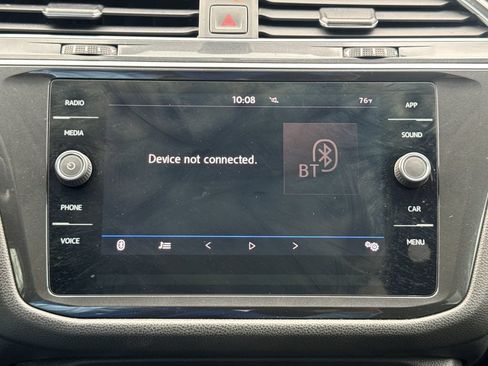 Used 2019 Volkswagen Tiguan SE w/ Panoramic Sunroof Package FWD image 25