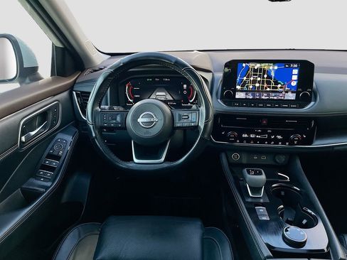 Used 2022 Nissan Rogue Platinum w/ Head-Up Display Package AWD/4WD image 24
