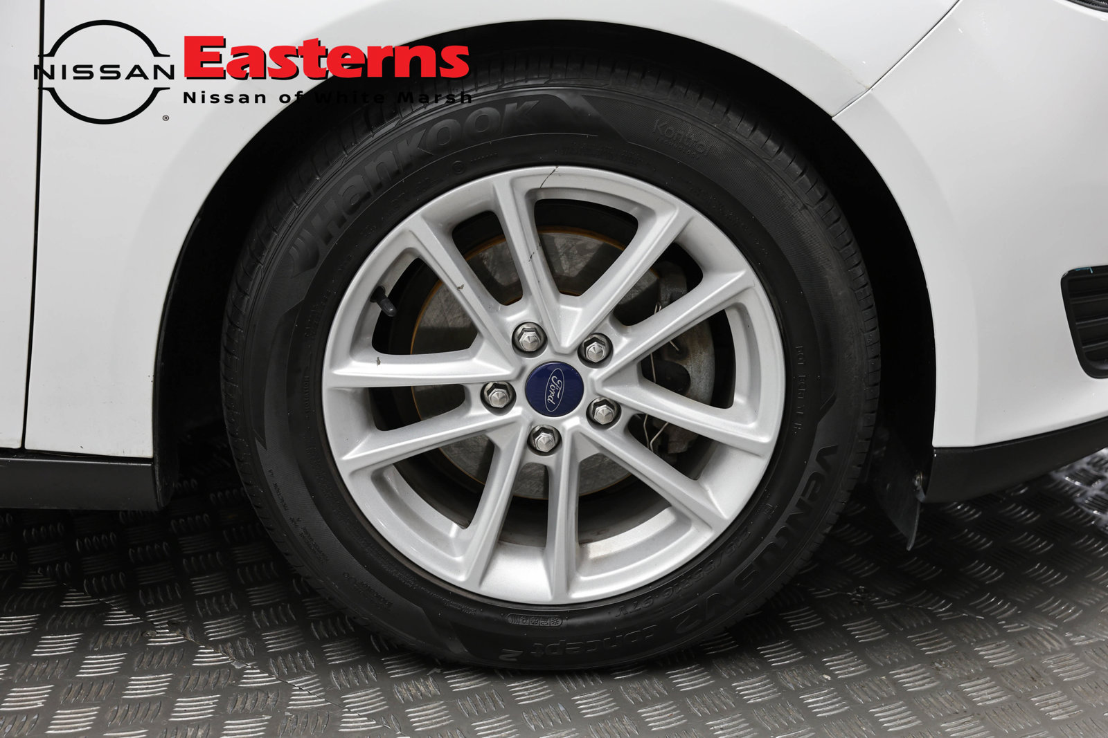 Used 2018 Ford Focus SE w/ Cold Weather Package FWD image 93