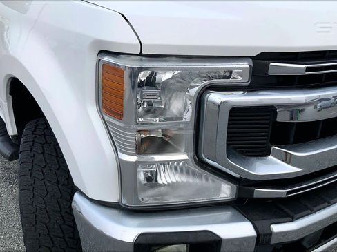 Used 2020 Ford F250 XLT w/ XLT Value Package image 24