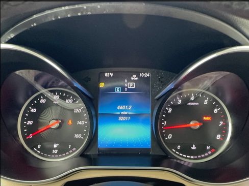 Used 2021 Mercedes-Benz GLC 300 image 37